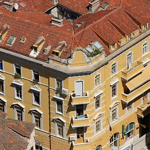  Apartamento Attic